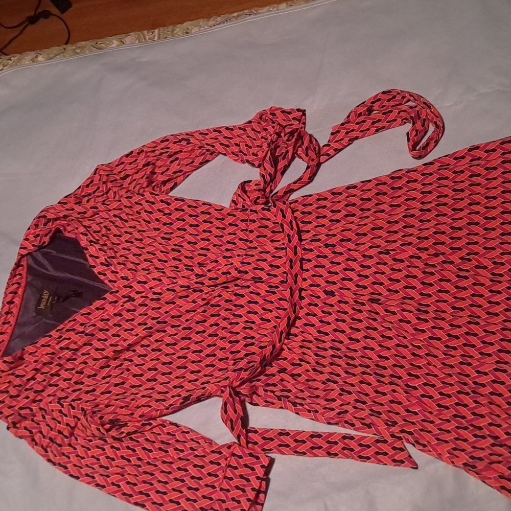 Dress - Picture 4 of 4